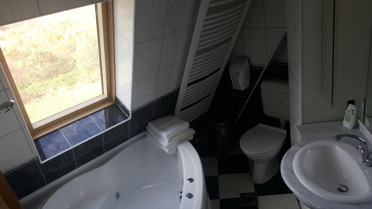 Hotel Babino Brdo Derventa Kültér fotó