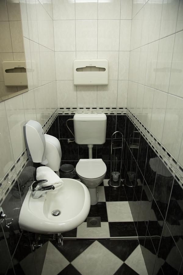 Hotel Babino Brdo Derventa Kültér fotó